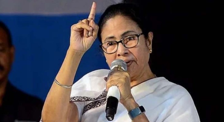 জরিপের ফল উড়িয়ে মমতা বললেন, ‘রেকর্ড জয়ের পথে তৃণমূল’